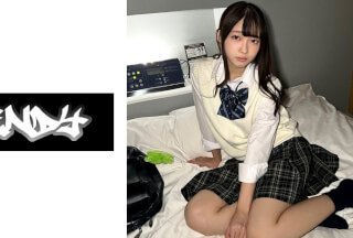 534IND-142 【個人撮影】くせ毛の可愛らしい制服女子とP活_恥じらいながらもベッドがビチャビチャになるまで乱れてくれました。